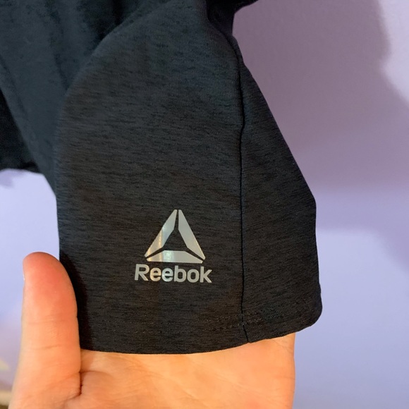 reebok tank top - Picture 4 of 4